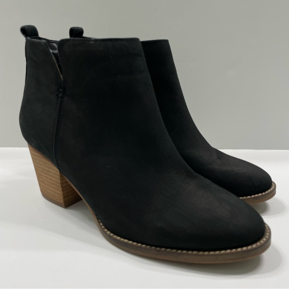 Blondo Women’s Leather Waterproof Block Heel Ankle Boots Size 8.5M